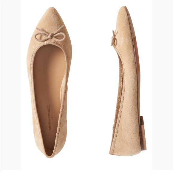 tan flat pointed shoes